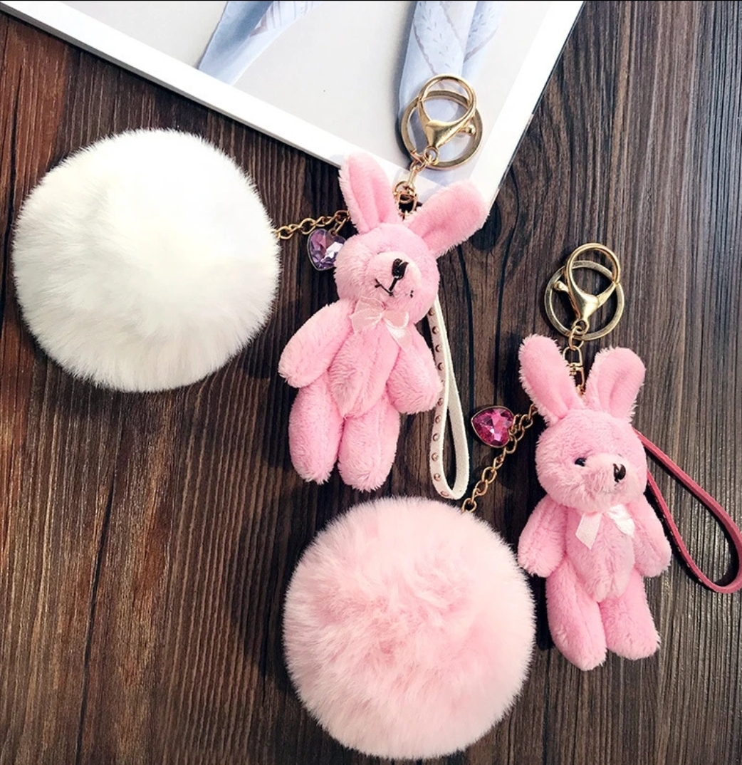 Llaves con llavero de peluche